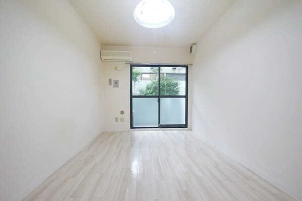 メゾン・ド・アエロスターの物件内観写真